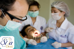 معرفی بهترین متخصص جراحی لثه