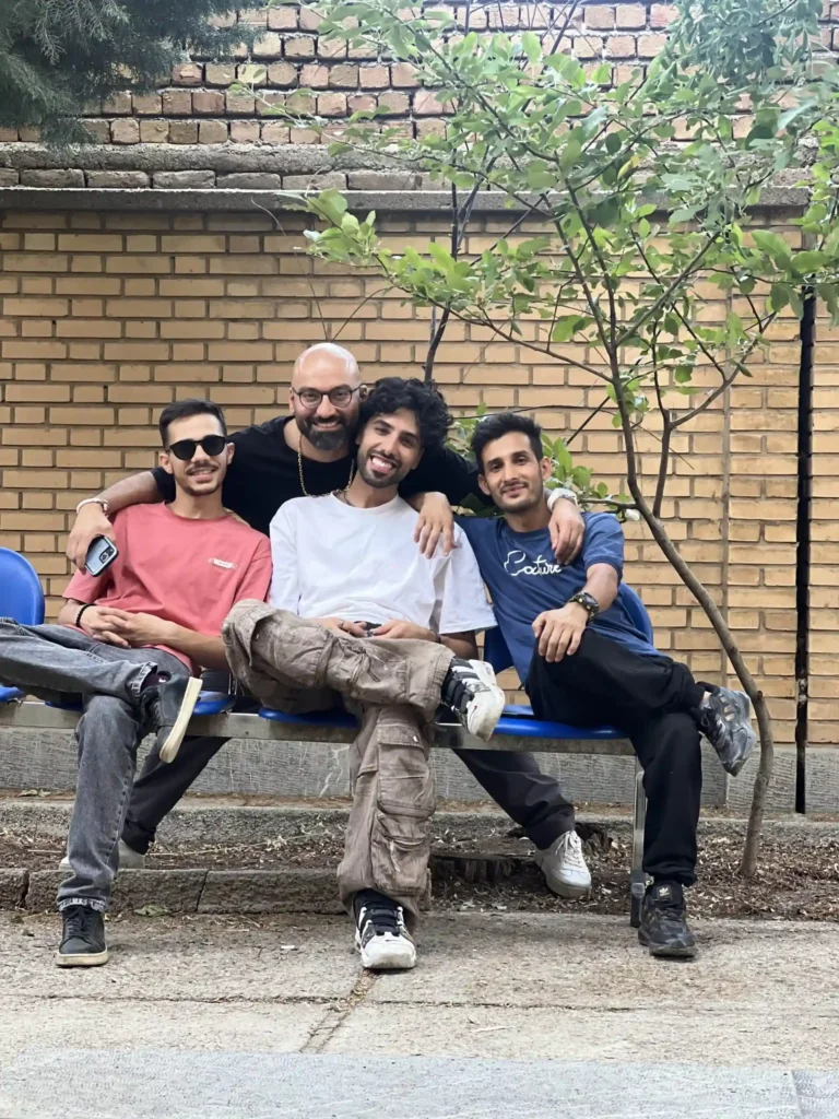 سفر مهربانی دندانپزشکی دکتر داودیان به منطقه کرت‌آباد