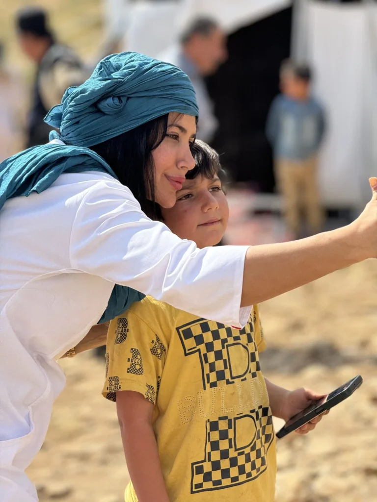 سفر مهربانی دندانپزشکی دکتر داودیان به دشت لاله کوهرنگ